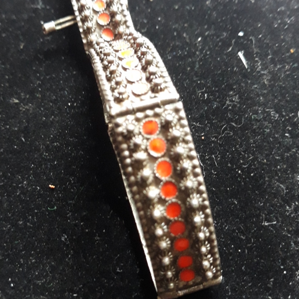 Ladies sterling silver bracelet